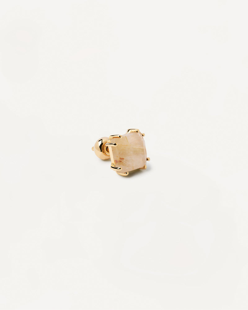 Gold-plated stud ear piercing with beige gemstone in Asscher cut