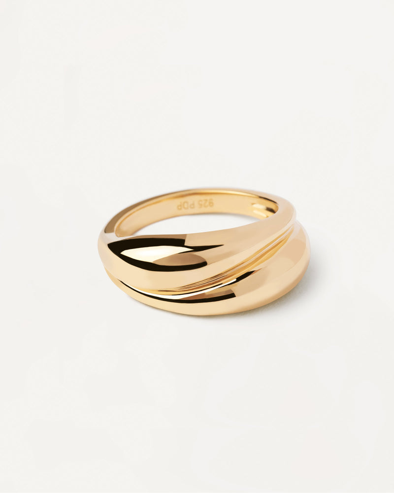 Bold curvy ring in gold-plated sterling silver