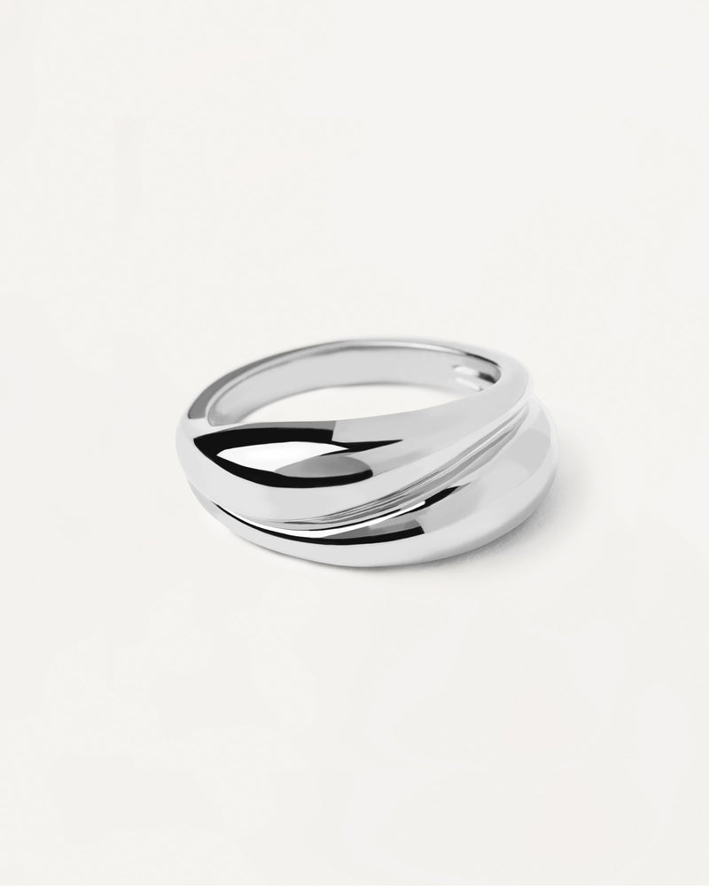 Bold curvy ring in sterling silver