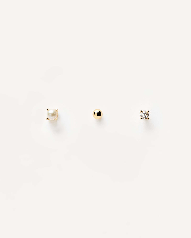 Set of 3 dainty gold-plated studs in one
