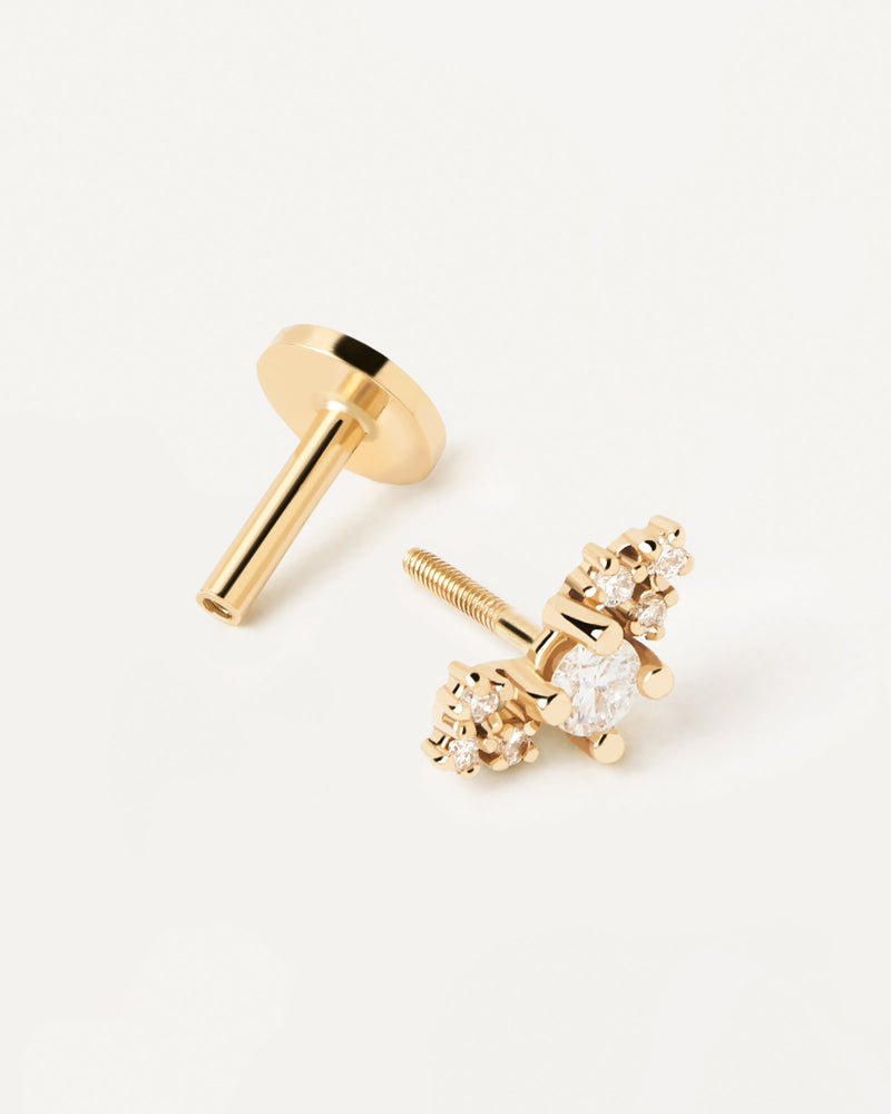 Solid yellow gold ear piercing with bright dainty lab-grown diamonds of 0.09 carat
