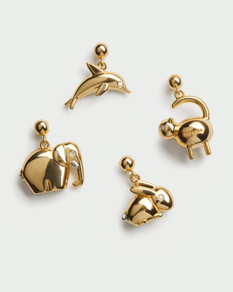 Bunny charm set with white zirconia to personalize necklace or bracelet